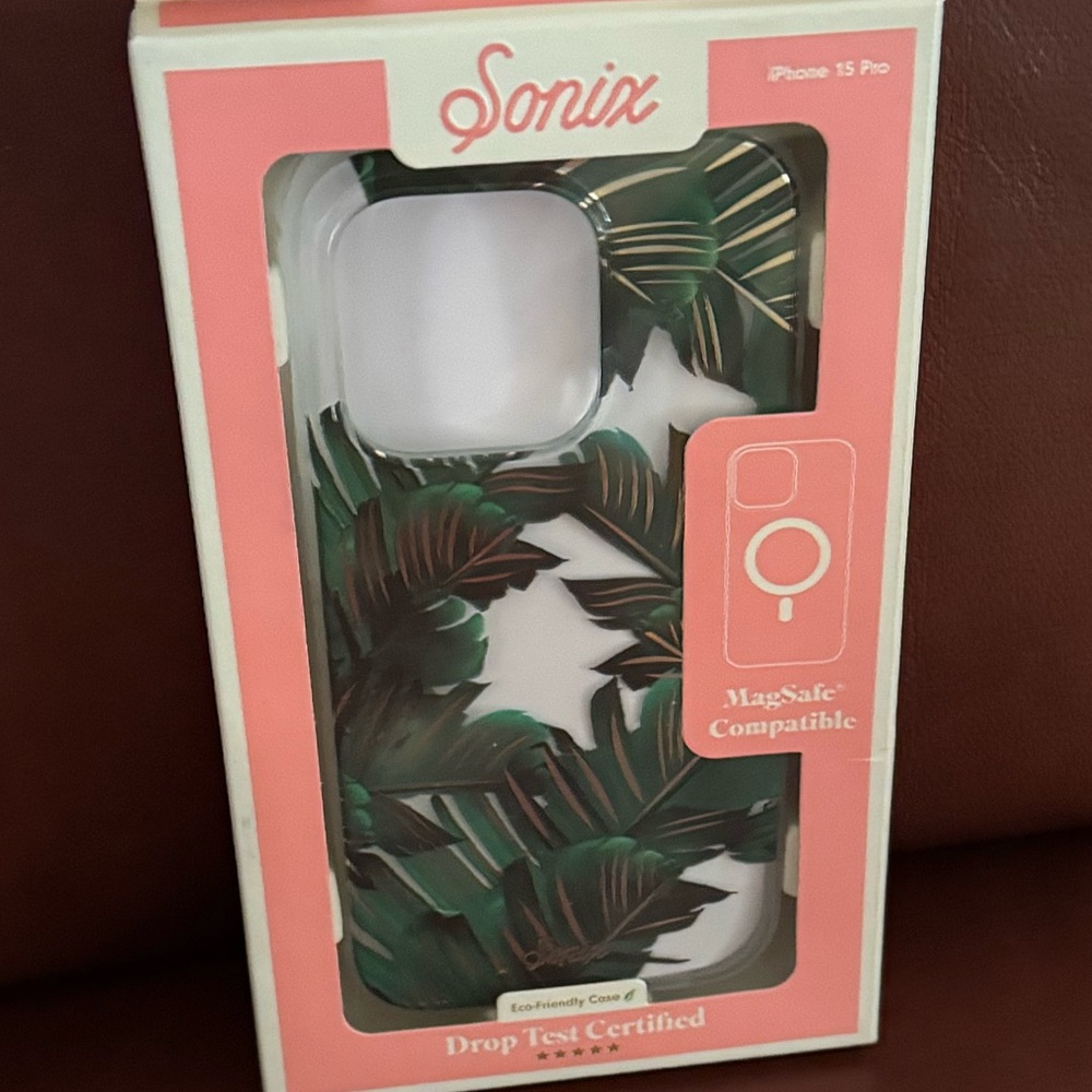 Sonix Green Leaf iPhone 15 Pro Case